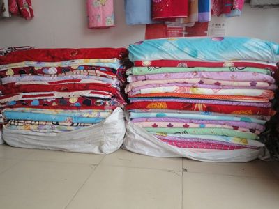 廠家直銷植物羊絨殘布匹與食品批發(fā) 低價(jià)優(yōu)質(zhì)，滿足多元需求